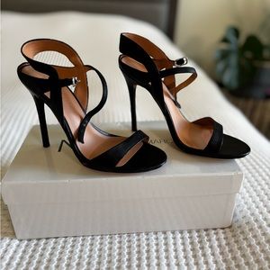 Worn twice Halston Heritage naked heels